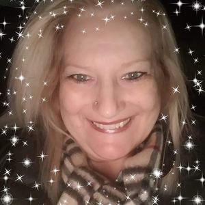 Meet your Posher, Yvonne